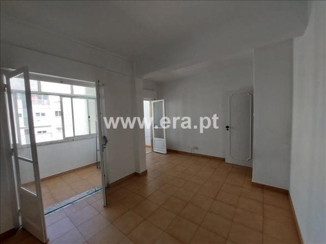 Apartment T1 / Amadora, Falagueira Venda Nova