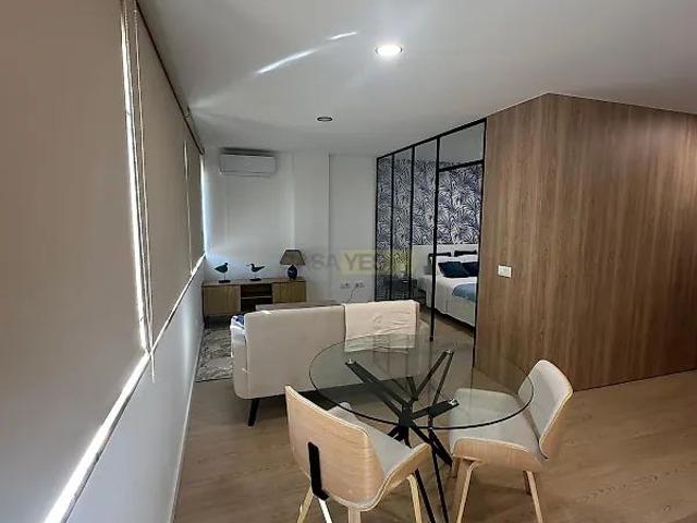 Apartment T1 in Coimbra Sé Nova, Santa Cruz, Almedina e São Bartolomeu, Coimbra