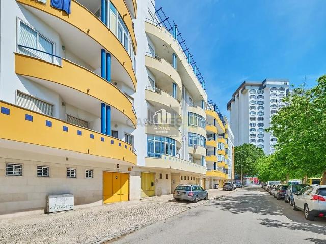 Apartment T1 in Costa de Caparica, Almada