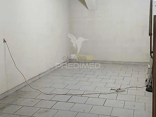 Apartment T1 in Cacém e São Marcos, Sintra