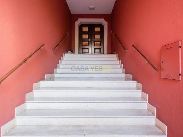 Apartment T1 in Campo de Ourique, Lisboa