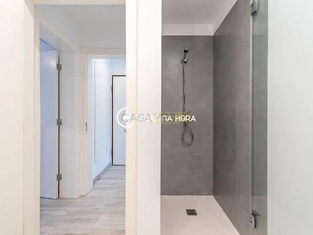 Apartment T1 in Campolide, Lisboa