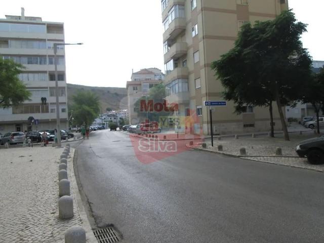 Apartment T1 in Caparica e Trafaria, Almada