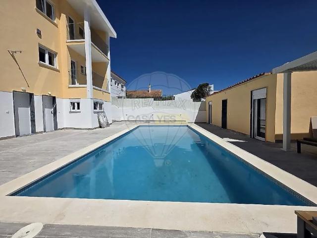 Apartment T1 in Carcavelos e Parede, Cascais