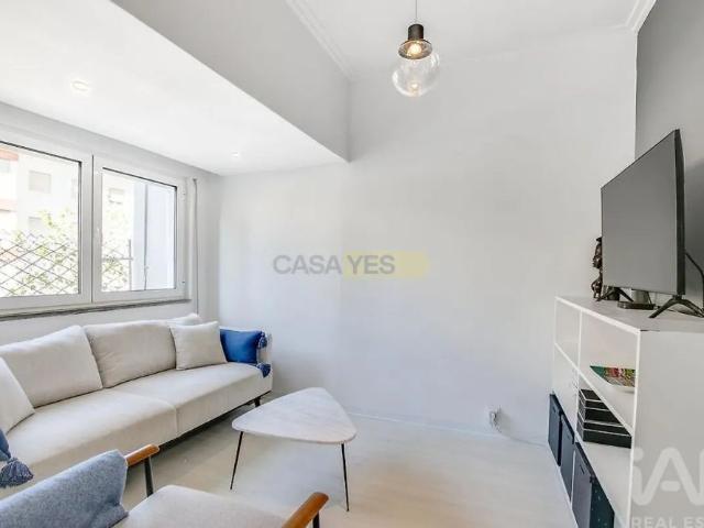 Apartment T1 in Cascais e Estoril, Cascais