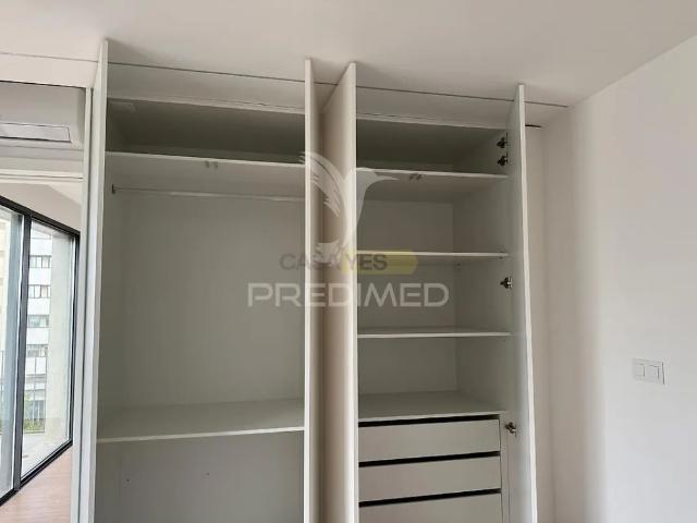 Apartment T1 in Cedofeita, Santo Ildefonso, Sé, Miragaia, São Nicolau e Vitória, Porto