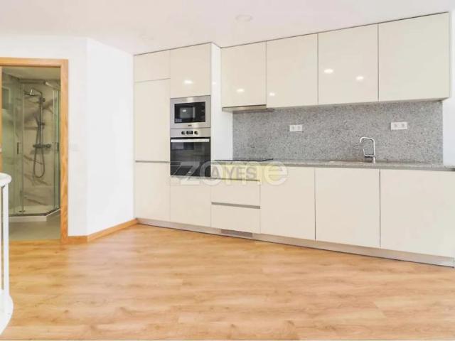 Apartment T1 in Glória e Vera Cruz, Aveiro