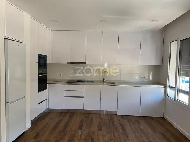 Apartment T1 in Eiras e São Paulo de Frades, Coimbra