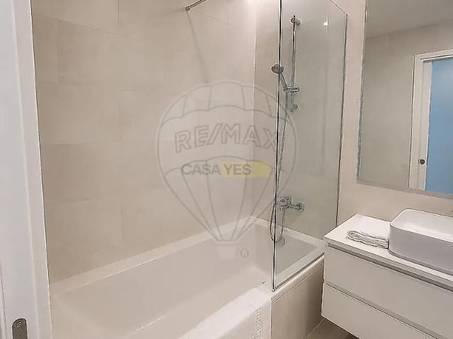 Apartment T1 in Faro Sé e São Pedro, Faro