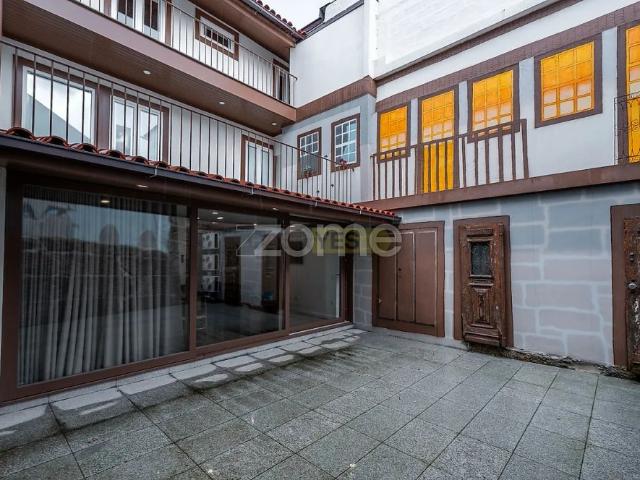 Apartment T1 in Oliveira, São Paio e São Sebastião, Guimarães
