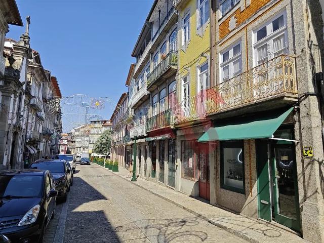 Apartment T1 in Oliveira, São Paio e São Sebastião, Guimarães