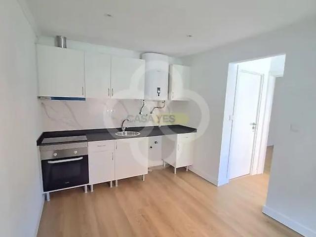 Apartment T1 in Loures, Loures