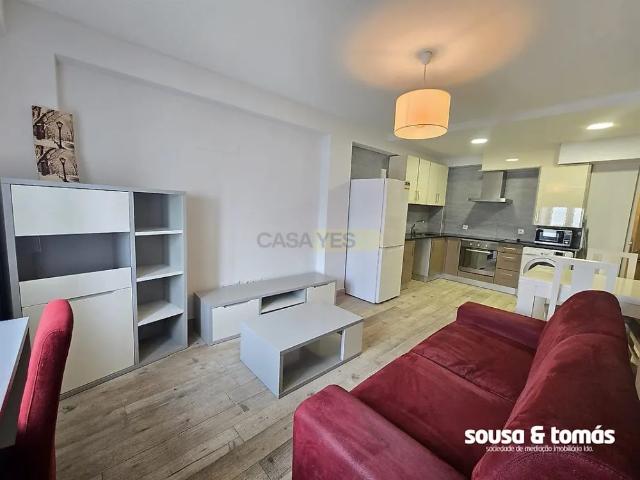 Apartment T1 in Leiria, Pousos, Barreira e Cortes, Leiria