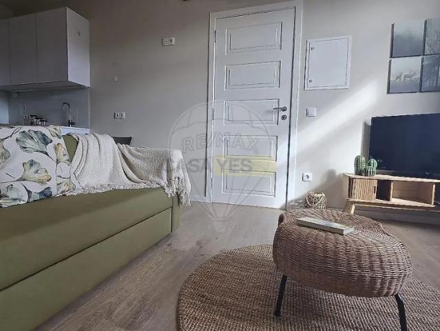 Apartment T1 in Leiria, Pousos, Barreira e Cortes, Leiria