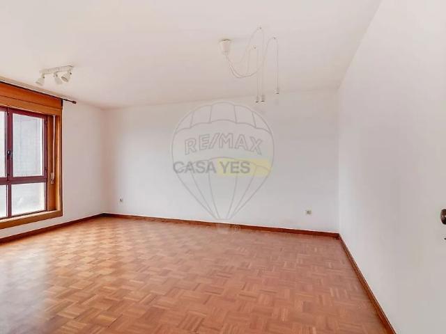Apartment T1 in Lumiar, Lisboa
