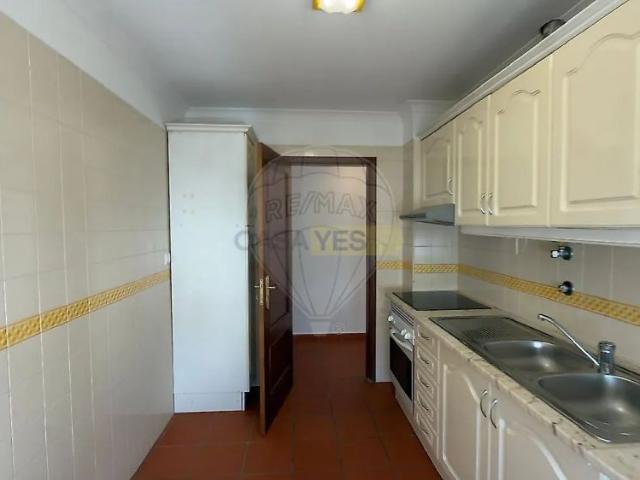Apartment T1 in Malagueira e Horta das Figueiras, Évora