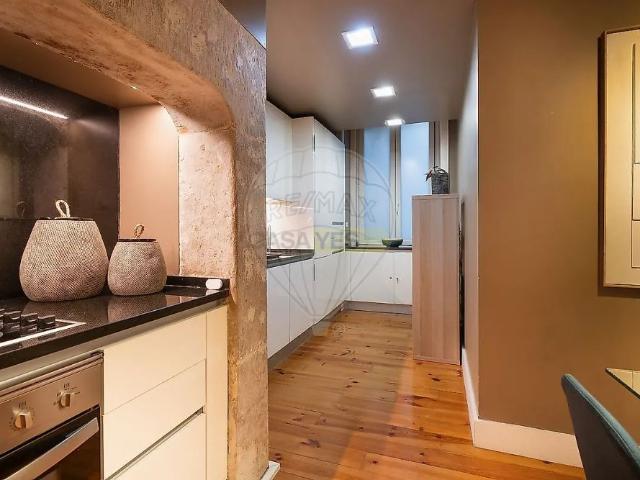 Apartment T1 in Misericórdia, Lisboa
