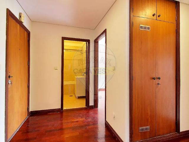 Apartment T1 in São Mamede de Infesta e Senhora da Hora, Matosinhos