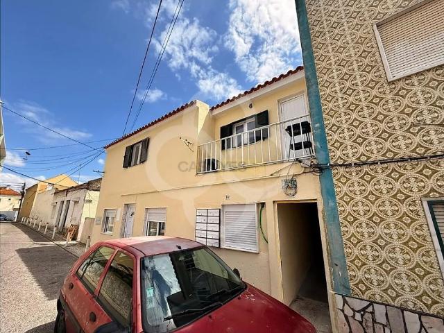 Apartment T1 in Sacavém e Prior Velho, Loures
