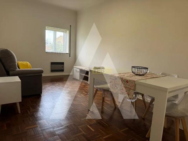 Apartment T1 in Santo António dos Olivais, Coimbra