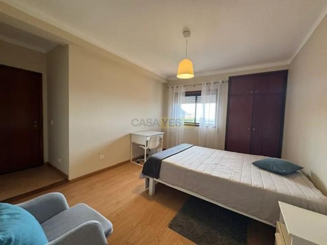 Apartment T1 in Santo António dos Olivais, Coimbra
