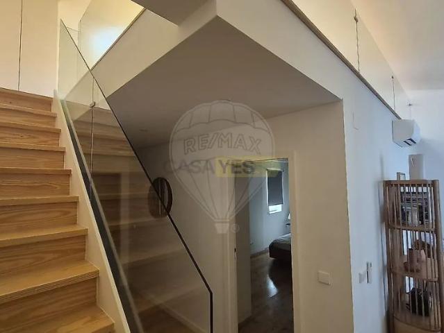 Apartment T1 in Santo António, Lisboa