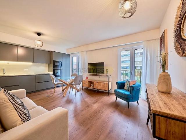Apartment T1 in Santo António, Lisboa