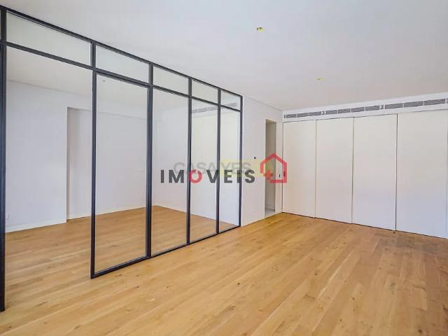 Apartment T1 in Santo António, Lisboa
