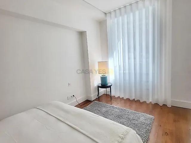 Apartment T1 in Santo António, Lisboa