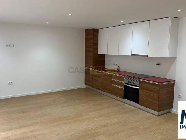 Apartment T1 in Santa Maria da Feira, Travanca, Sanfins e Espargo, Santa Maria da Feira