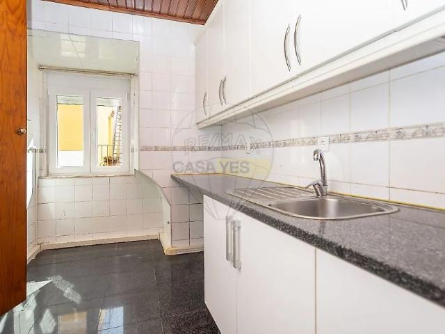 Apartment T1 in Setúbal São Julião, Nossa Senhora da Anunciada e Santa Maria da Graça, Setúbal