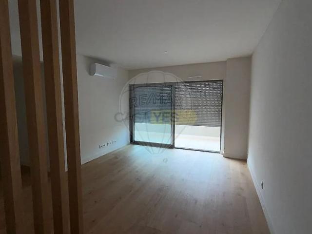Apartment T1 in Seixal, Arrentela e Aldeia de Paio Pires, Seixal