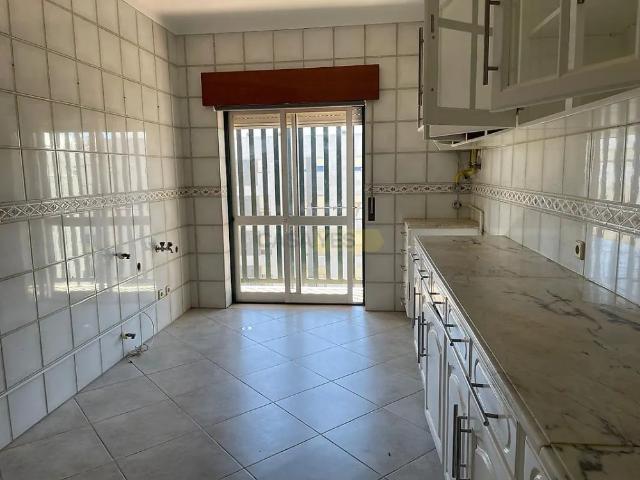 Apartment T1 in Rio Maior, Rio Maior