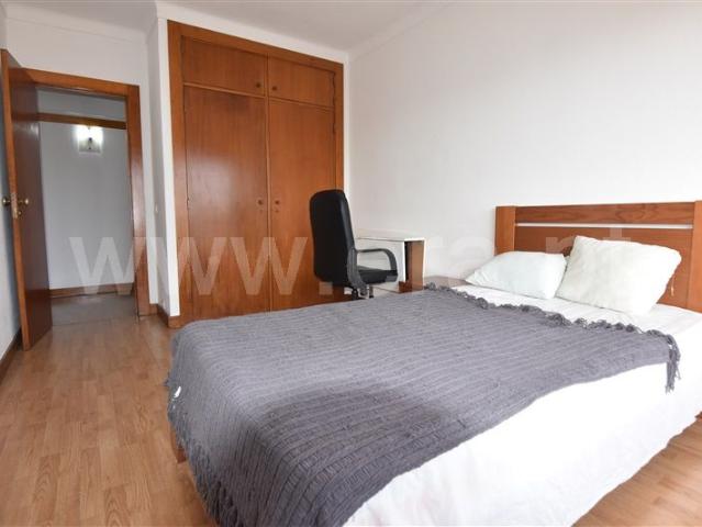 Apartment T2 / Coimbra, Celas