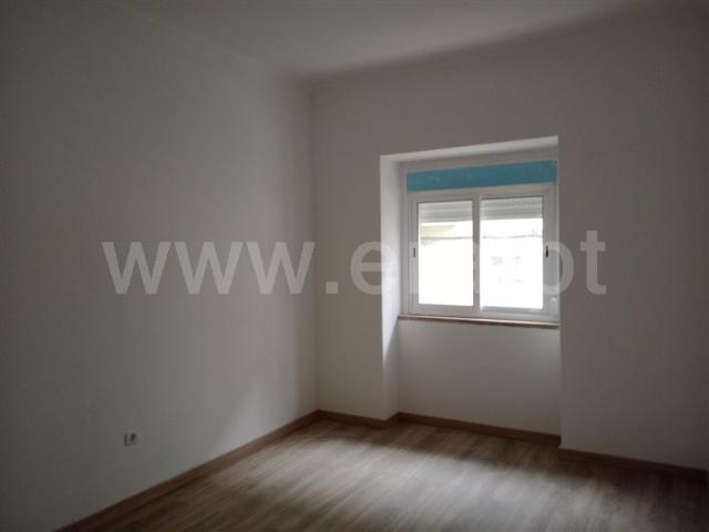 Apartment T2 / Amadora, Damaia de Baixo