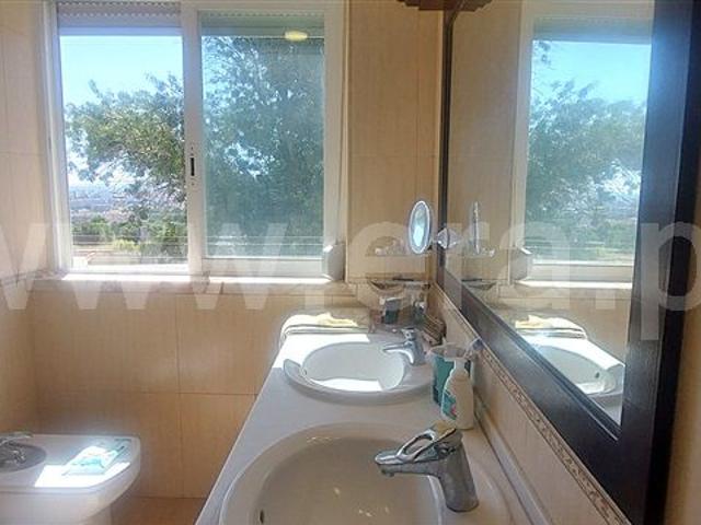 Apartment T2 / Almada, Pragal