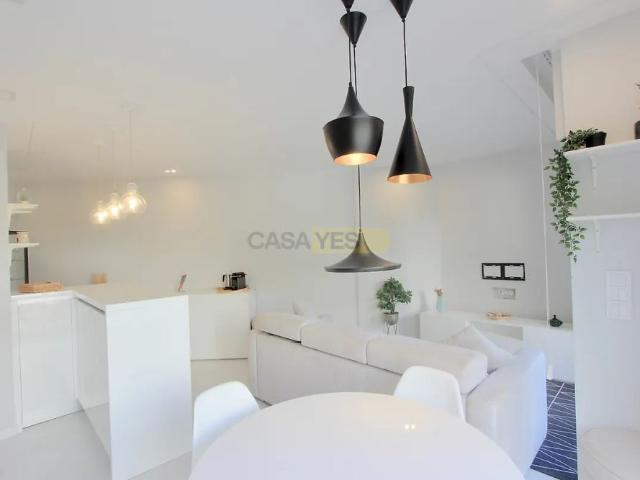 Apartment T2 in Costa de Caparica, Almada