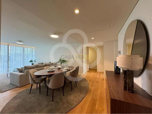 Apartment T2 in Campolide, Lisboa