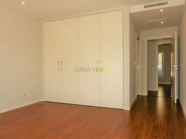 Apartment T2 in Carcavelos e Parede, Cascais