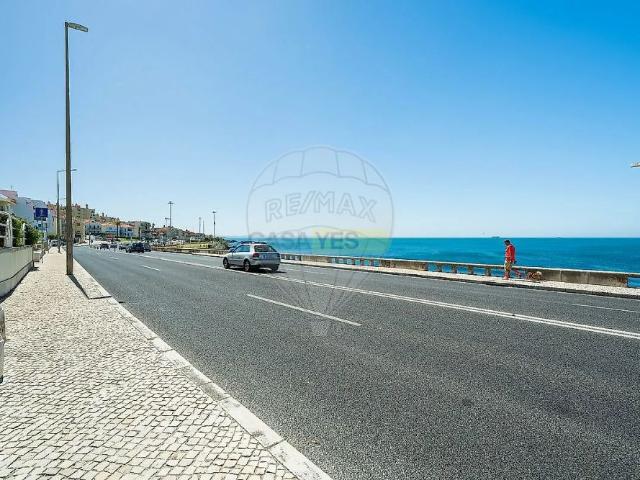 Apartment T2 in Carcavelos e Parede, Cascais