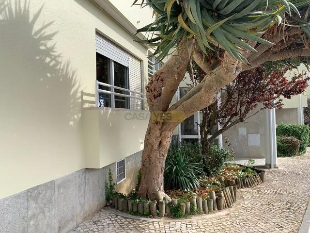 Apartment T2 in Cascais e Estoril, Cascais