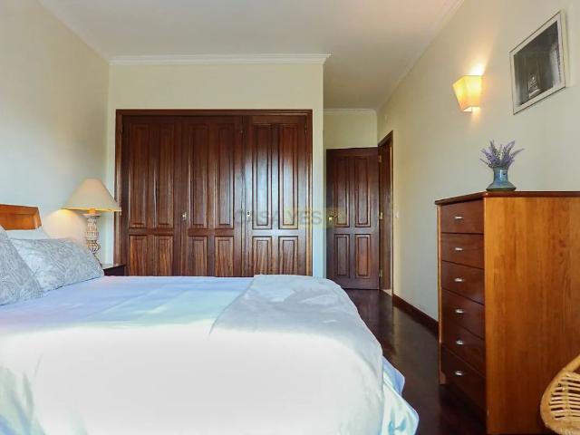 Apartment T2 in Cascais e Estoril, Cascais