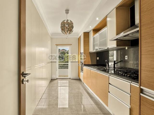 Apartment T2 in Cascais e Estoril, Cascais