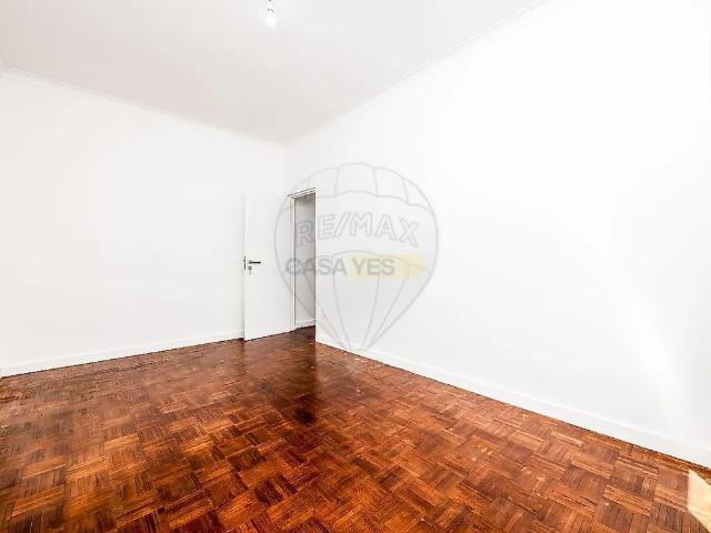 Apartment T2 in Castanheira do Ribatejo e Cachoeiras, Vila Franca de Xira