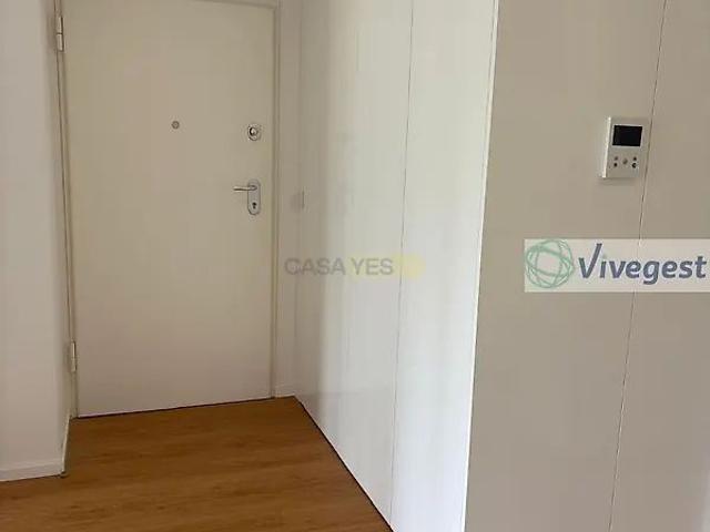 Apartment T2 in Castêlo da Maia, Maia