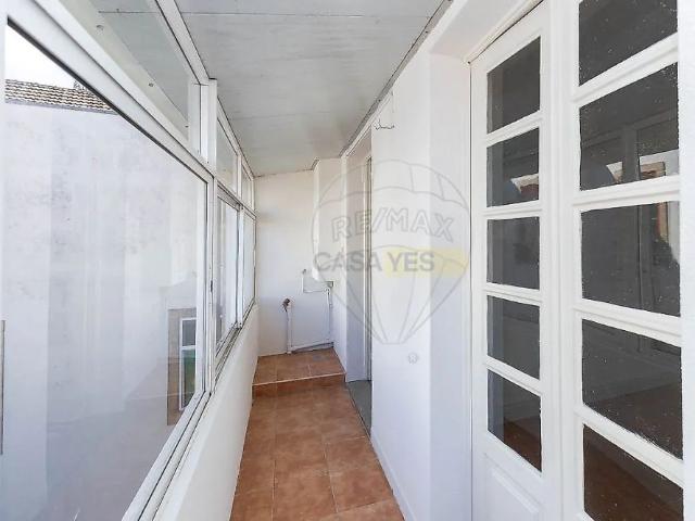 Apartment T2 in Cedofeita, Santo Ildefonso, Sé, Miragaia, São Nicolau e Vitória, Porto