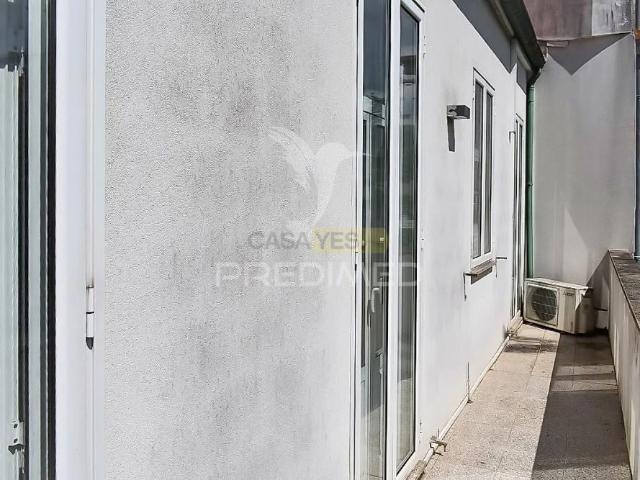 Apartment T2 in Cedofeita, Santo Ildefonso, Sé, Miragaia, São Nicolau e Vitória, Porto