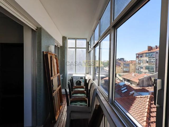 Apartment T2 in Cedofeita, Santo Ildefonso, Sé, Miragaia, São Nicolau e Vitória, Porto