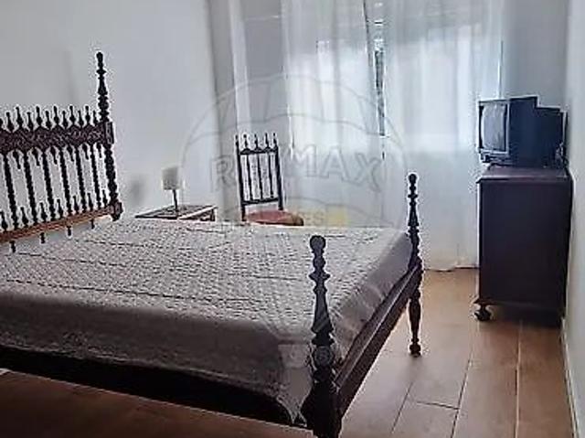 Apartment T2 in Águas Livres, Amadora