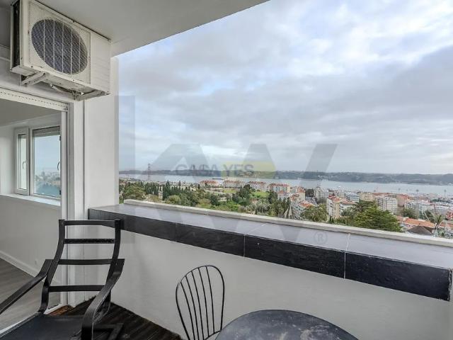 Apartment T2 in Ajuda, Lisboa